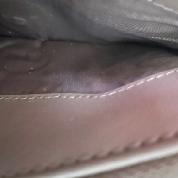 Joy & Iman Mangano E*Lite Couture Leather Wallet - Picture 7 of 8